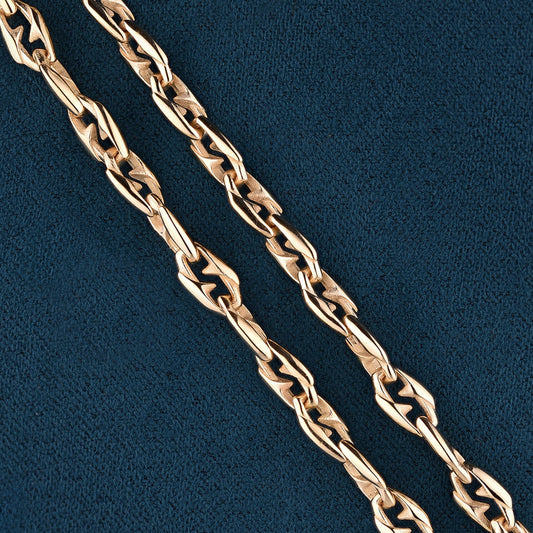 Luxury Amiamo necklace handcrafted in 18K yellow ethical gold, a customizable piece symbolizing shared love and personal storytelling – designed by Riccardo Contini