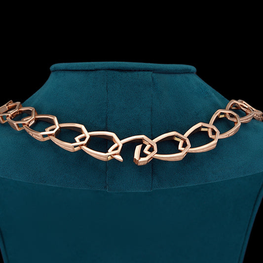 Luxury Attraverso il Tuono necklace handcrafted in 18K rose ethical gold with engraved details, designed by Riccardo Contini