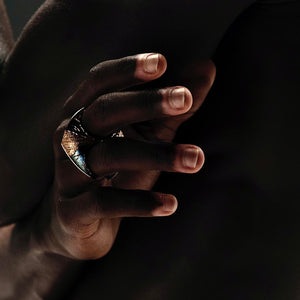 Luxury Eclissi Ancora / Áncora double ring handcrafted in 18K rose ethical gold with burned engravings—merging eclipse symbolism with the emotional duality of connection and release. Designed by Riccardo Contini
