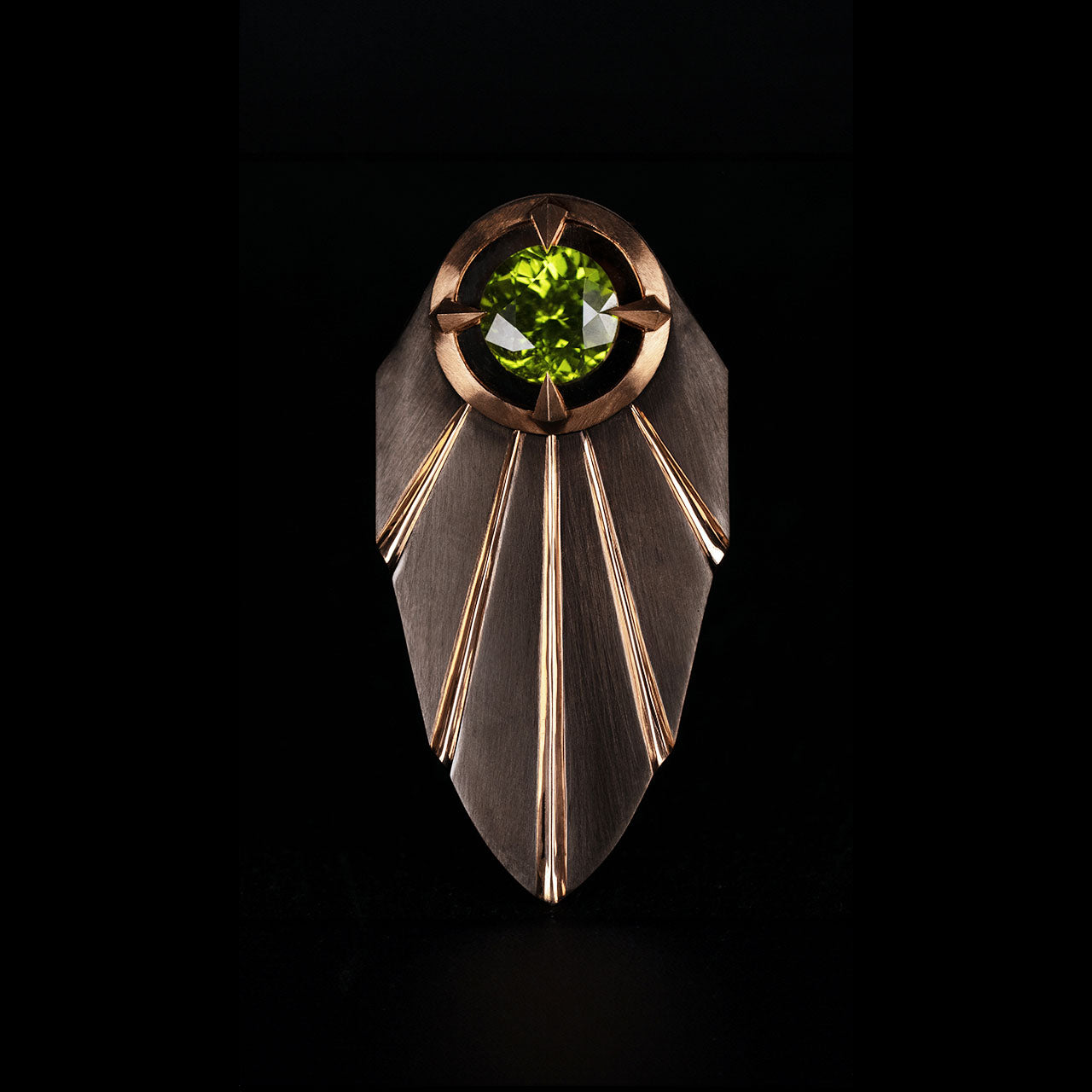 Luxury Eclissi di Sole Tribale pendant handcrafted in 18K rose ethical gold with burned, satin finish—radiating tribal elegance and solar inspiration, designed by Riccardo Contini