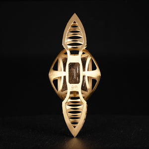Luxury Eco delle Pleiadi pendant necklace handcrafted in 18K yellow ethical gold with rutilated quartz, echoing cosmic beauty and celestial connection – designed by Riccardo Contini