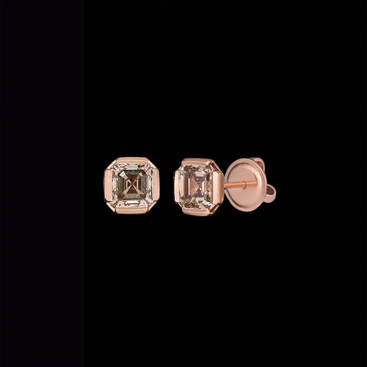 Luxury Stanza d'Ambra earrings handcrafted in 18K rose ethical gold, adorned with 3.28ct brownish diamonds—an ode to warmth, depth, and inner radiance by Riccardo Contini

