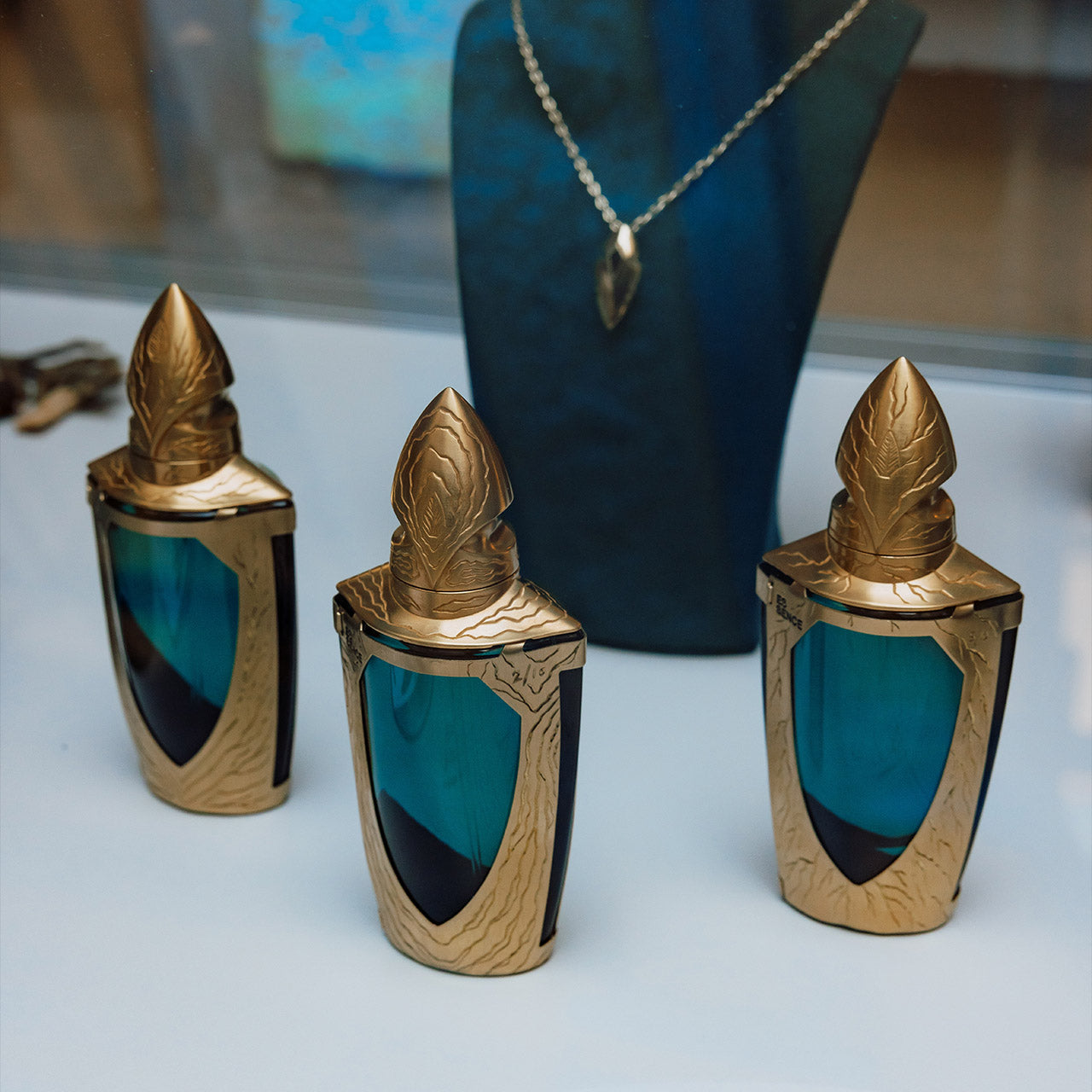 ESSENCE Premium Edition